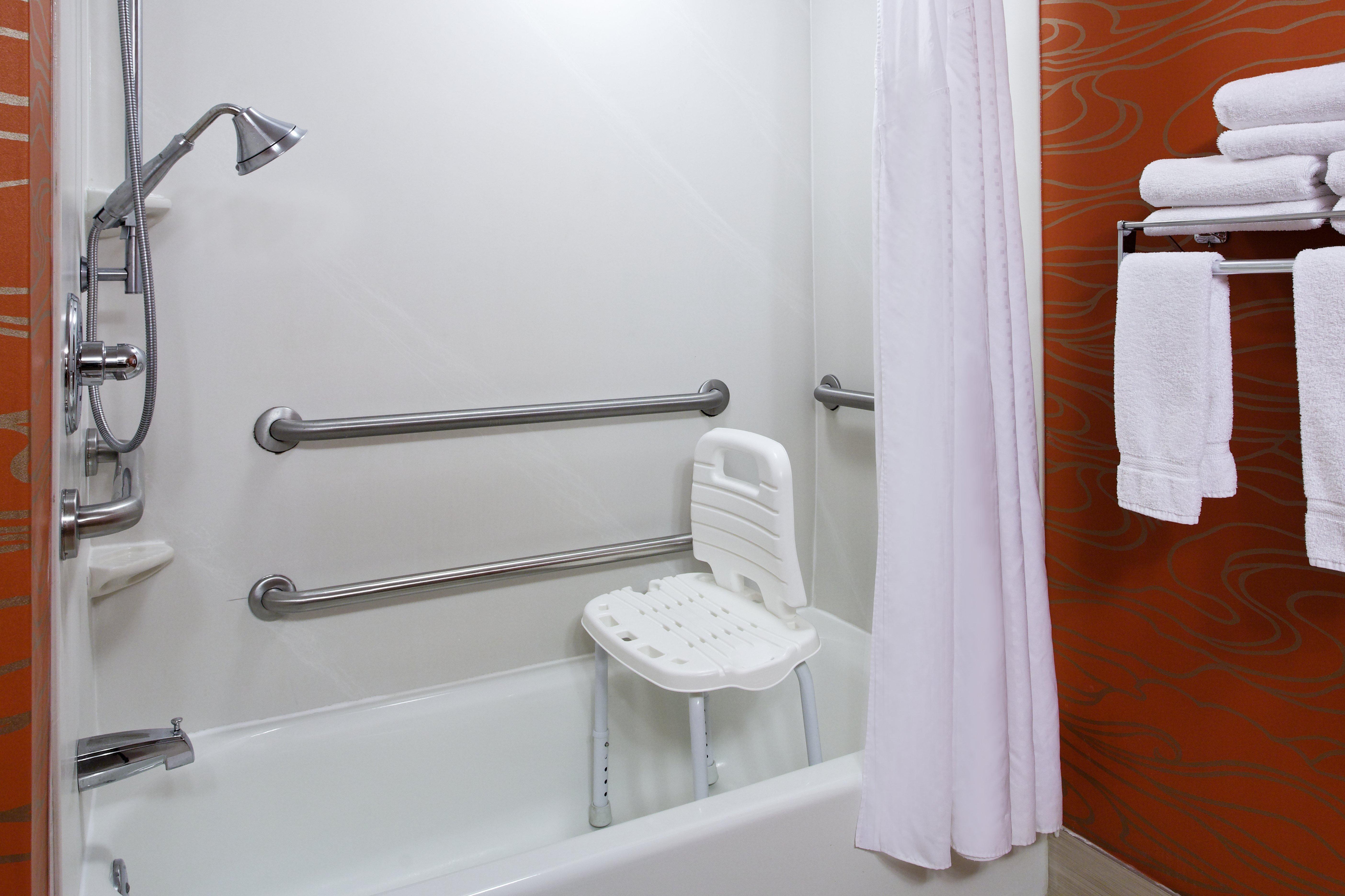 Holiday Inn Express Richmond-Brandermill-Hull Street By Ihg Bagian luar foto