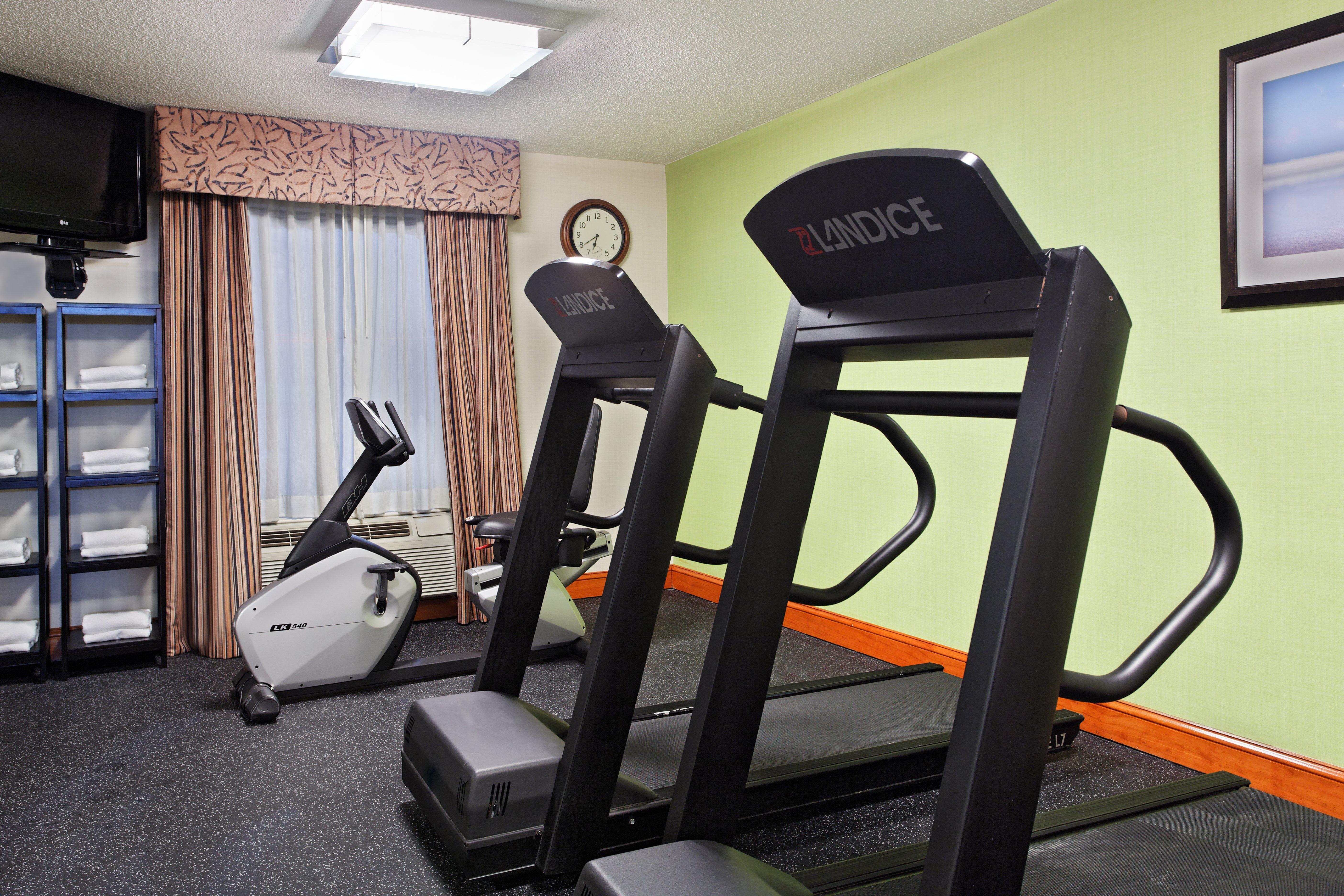 Holiday Inn Express Richmond-Brandermill-Hull Street By Ihg Bagian luar foto